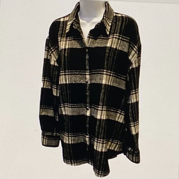 STEVE MADDEN LADIES FLANNEL SHIRT MED EX COND - Picture 3 of 5
